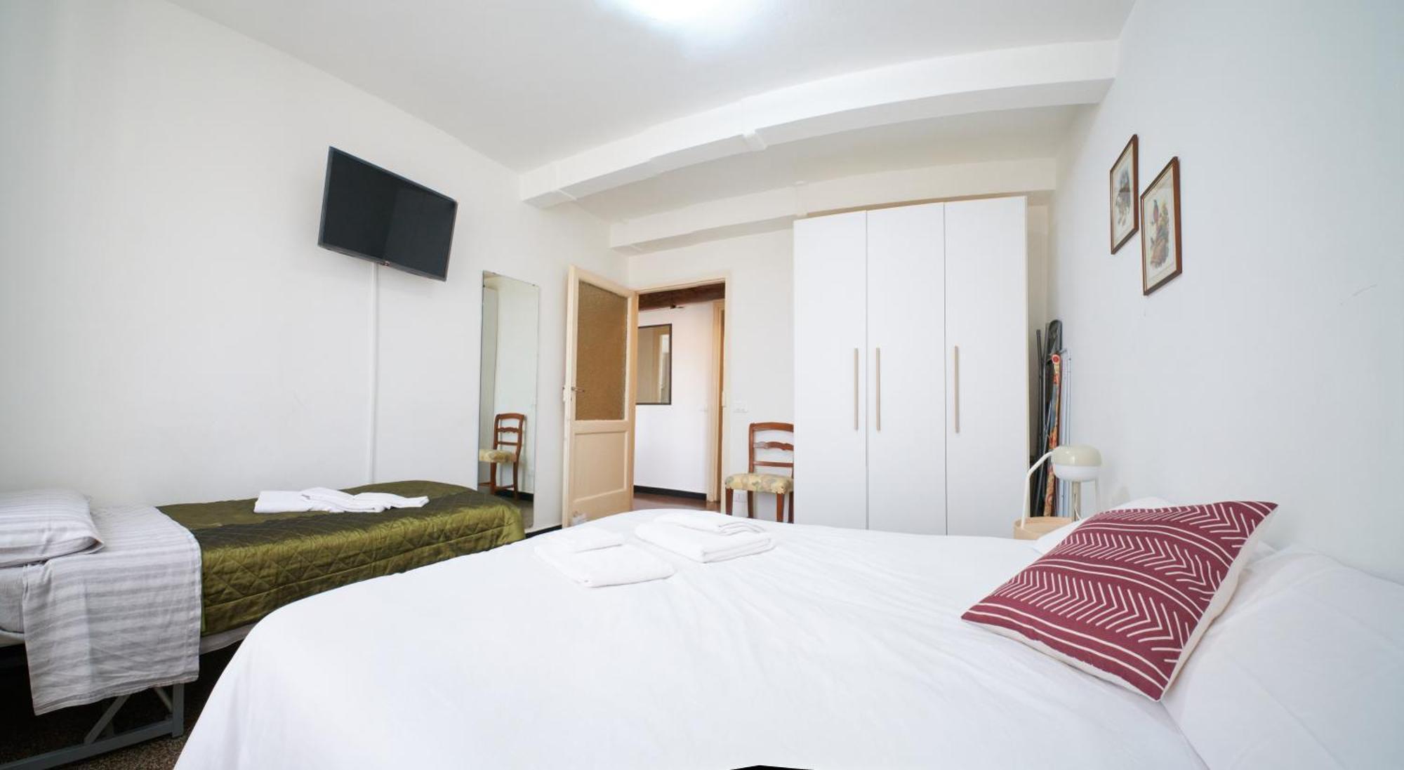 Cavour La Citta Vecchia Apartment